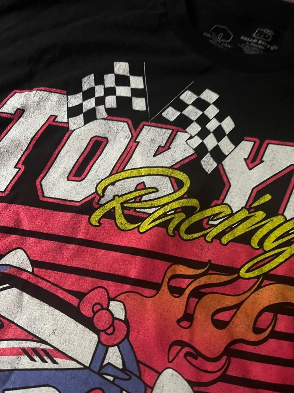 Hello Kitty Tokyo Racing TShirt Size 3XL - Picture 5 of 6